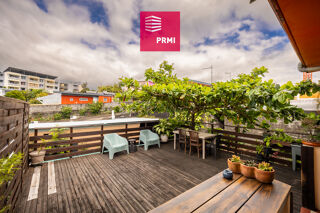  Immeuble à vendre 6 pièces 