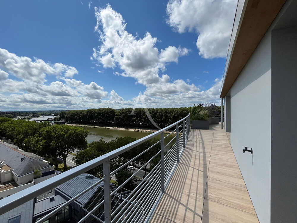 Appartement T5 dernier étage avec terrasse de 71m² centre ville ANGERS DISPONIBLE DE SUITE