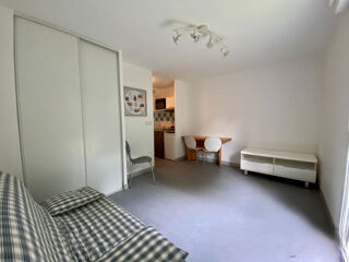  Appartement à louer 1 pièce 22 m²