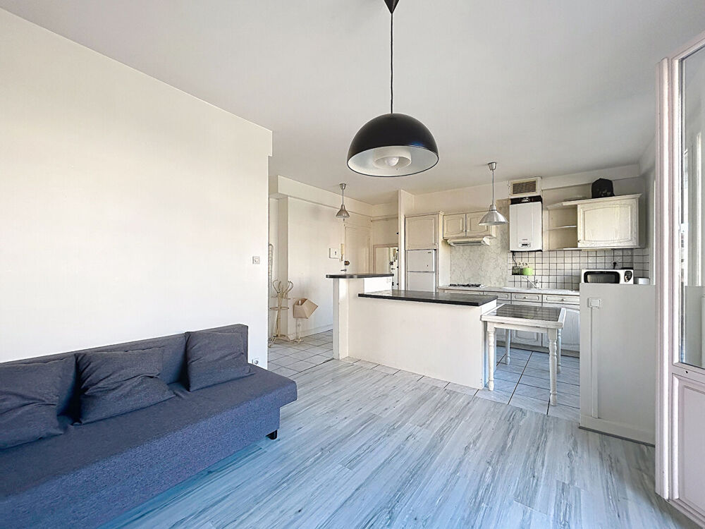 Vente Appartement Exclusivité NESTENN : Charmant appartement 2 pièces à vendre à Centre 2, Saint-Étienne Saint etienne
