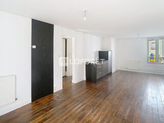  Appartement à louer 3 pièces 57 m²