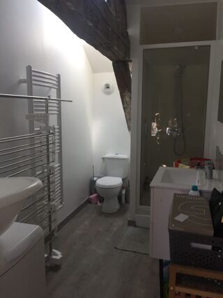 Appartement à louer 3 pièces 68 m²