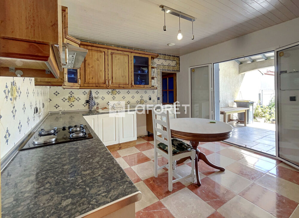 Villa Lherm 6 pièce(s) 146.57 m2