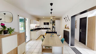  Maison  vendre 7 pices 180 m