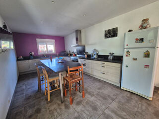  Maison  vendre 6 pices 126 m