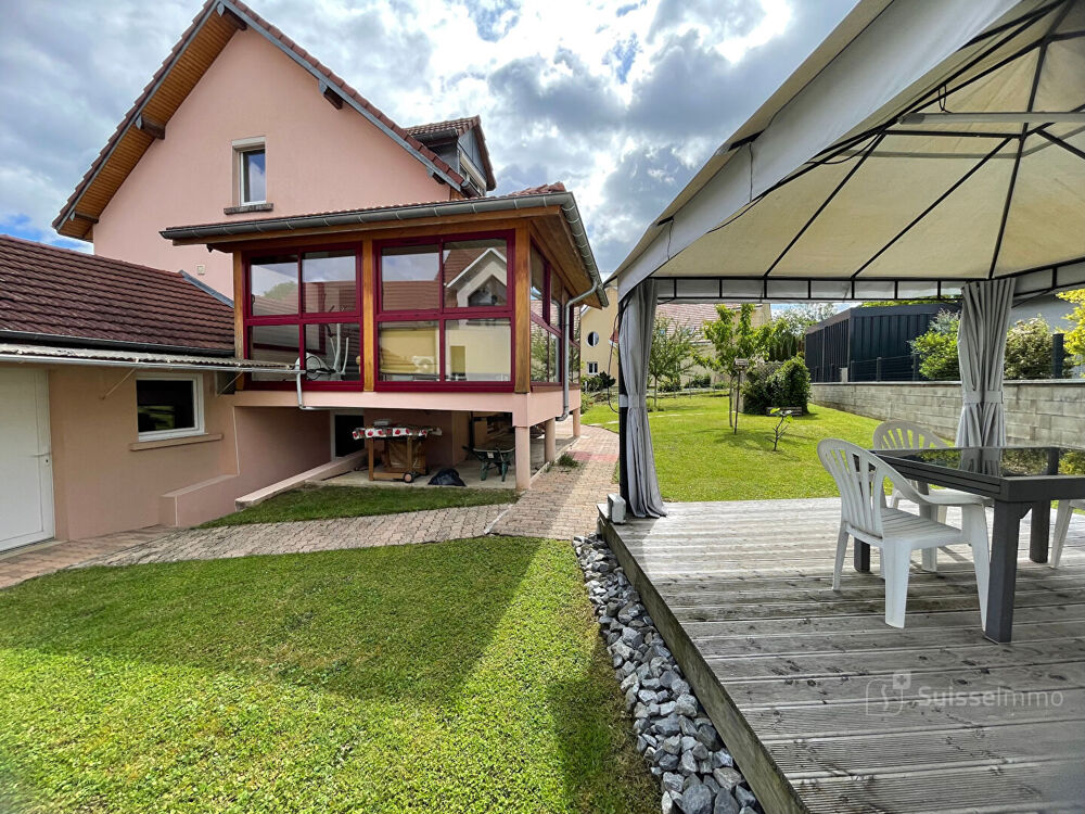 Vente Maison Meroux, Charmante maison rénovée sur 8.05 ares de terrain arboré Meroux moval