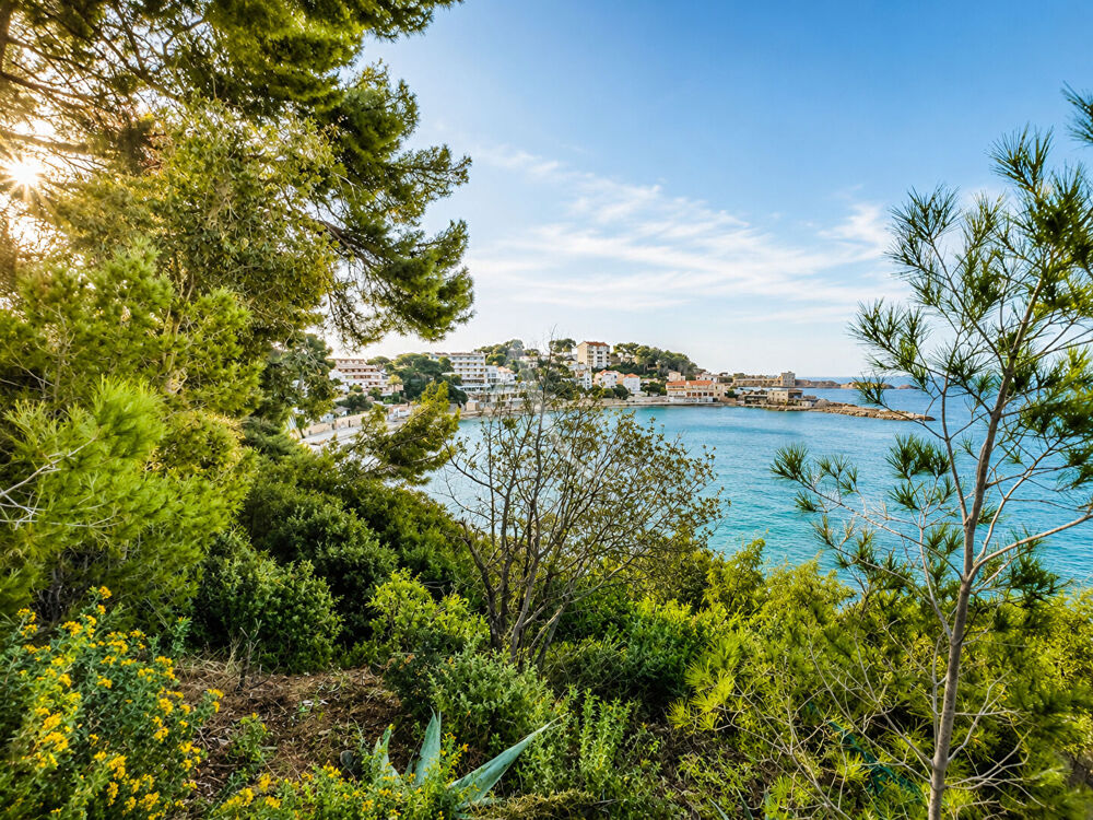 Vente Appartement BANDOL - À PIED DU PORT, DU CENTRE ET DES PLAGES Bandol