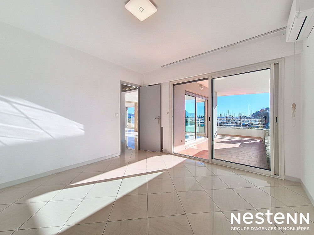 � vendre  Appartement Cavalaire-sur-Mer (83240)