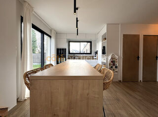  Maison  vendre 4 pices 105 m