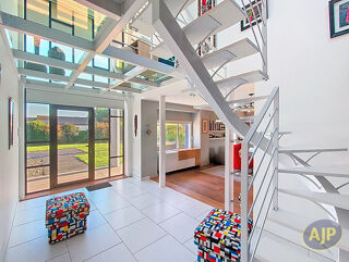  Maison � vendre 15 + pi�ces 394 m�