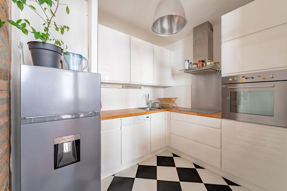 APPARTEMENT 3P RENOVE - DE CHARME AU FAUBOURG DE PIERRE