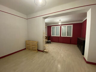  Appartement � louer 3 pi�ces 84 m�