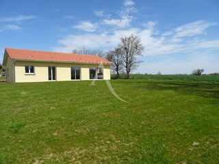  Maison à louer 4 pièces 101 m²