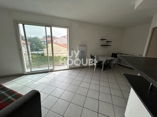  Appartement  vendre 1 pice 40 m