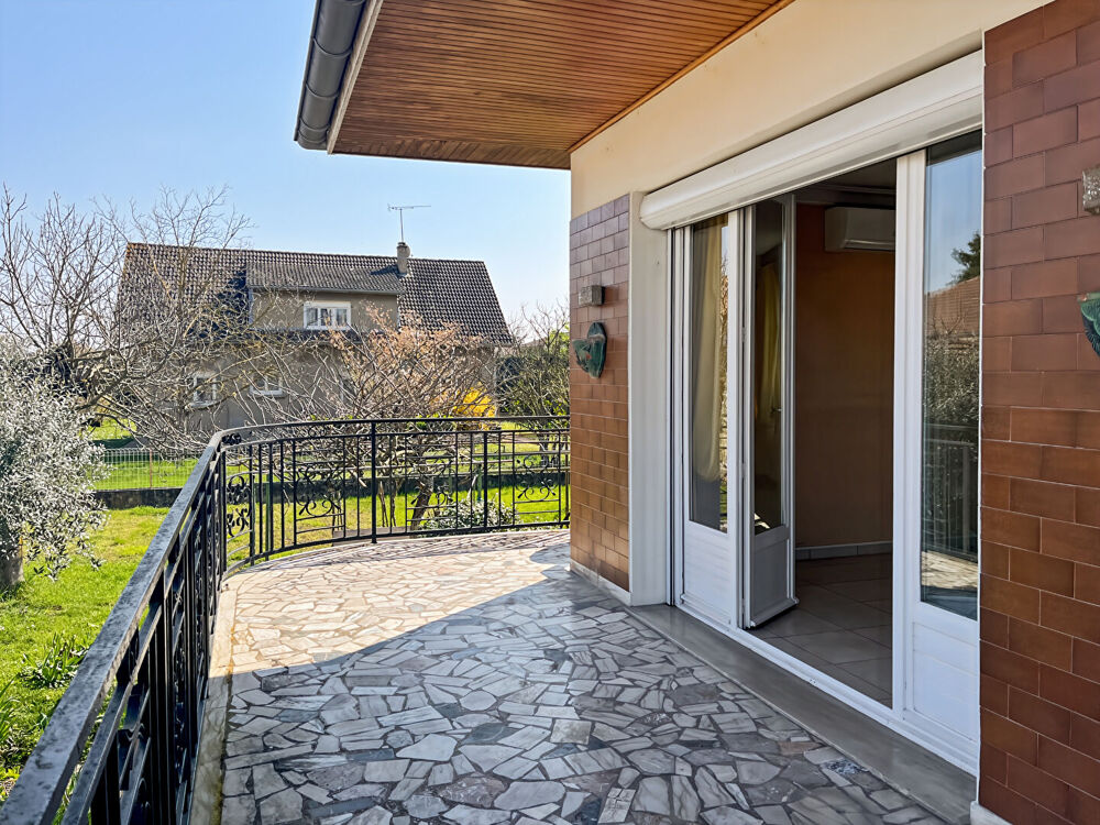 Vente Maison Maison Corbas 5 pièce(s) 160 m2 Corbas