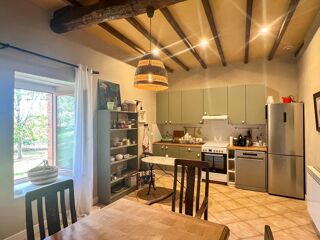  Villa à vendre 15 + pièces 600 m²
