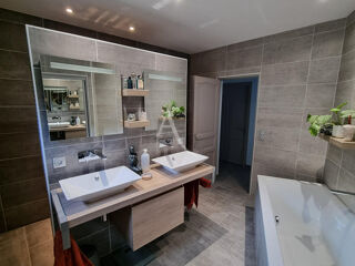  Maison à vendre 6 pièces 166 m²