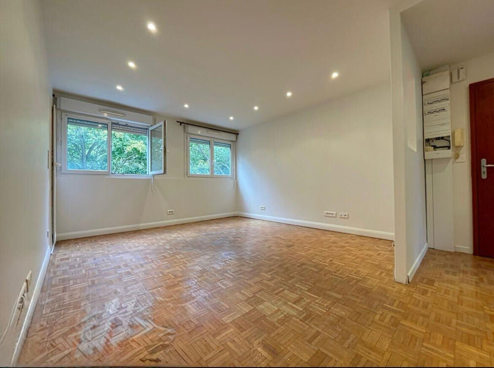 Vente Appartement Appartement Aubergenville 3 pi�ce(s) 56,30  m2 2 CHAMBRES - CAVE - BALCON Aubergenville