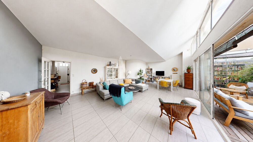 Vente Appartement Appartement de standing avec patio et garage Hyper-centre de Poitiers Poitiers