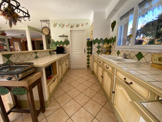  Maison � vendre 5 pi�ces 200 m�