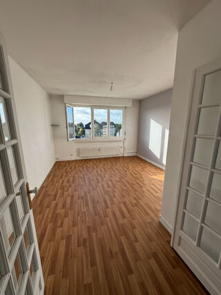  Appartement à louer 3 pièces 58 m²