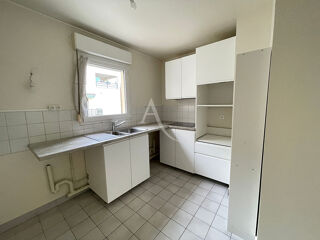  Appartement � vendre 4 pi�ces 86 m�