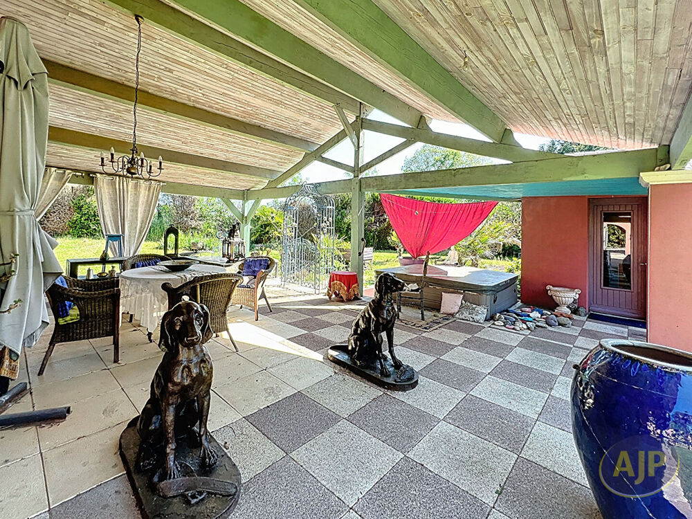 Maison Le May Sur Evre 5 pièce(s) 190 m2