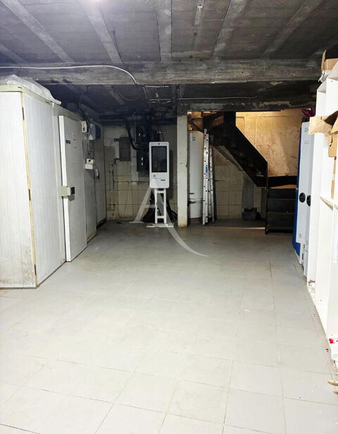   Fonds de commerce 