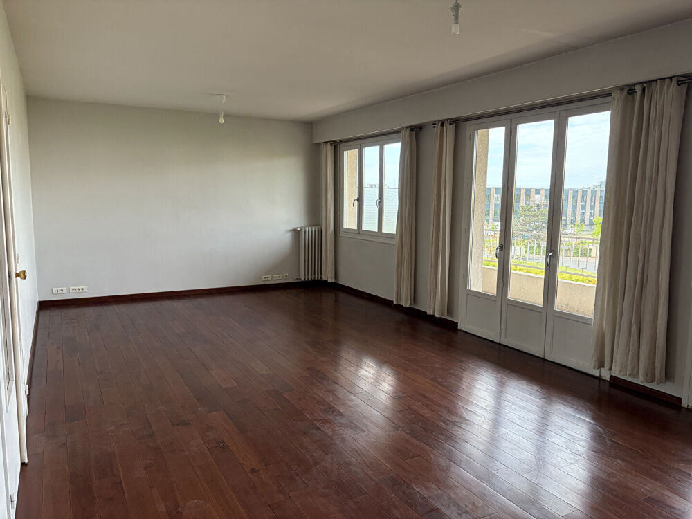 Location Appartement A louer - Appartement T3 avec balcon, place de parking et cave - Angers Sud Angers