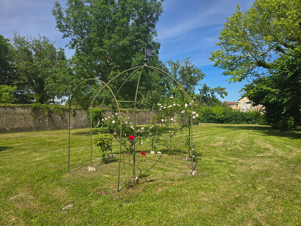 Charmante maison bourgeoise, cadre bucolique et sans vis-à-vis - 01190 REYSSOUZE