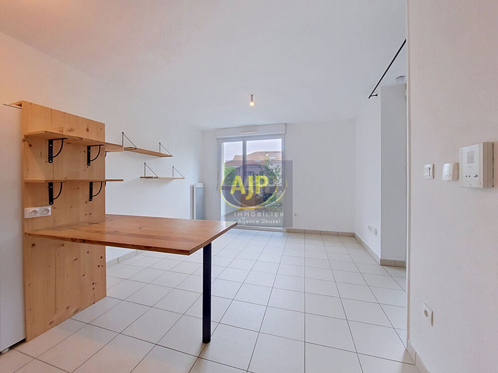 Vente Appartement Appartement T1bis  34.66m² - Saint-Sébastien-sur-Loire - Dernier étage avec parking Saint sebastien sur loire