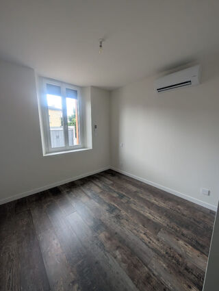  Appartement à louer 3 pièces 62 m²