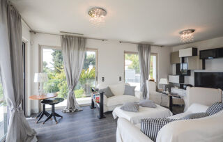  Villa � vendre 11 pi�ces 360 m�