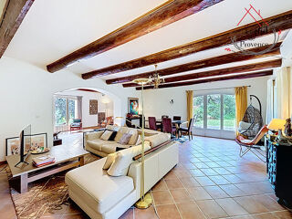 Maison à vendre 9 pièces 215 m²
