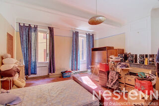  Immeuble à vendre 9 pièces 404 m²