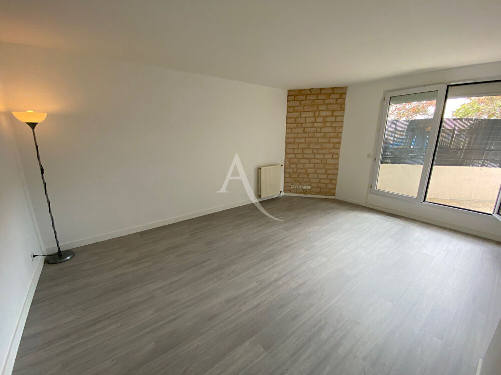 Appartement a louer jouy-le-moutier - 3 pièce(s) - 61 m2 - Surfyn