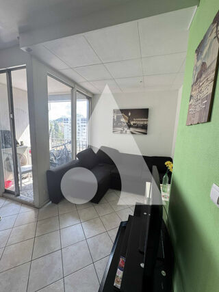  Appartement � vendre 5 pi�ces 78 m�