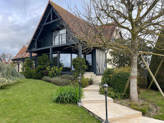  Maison à vendre 10 pièces 245 m²