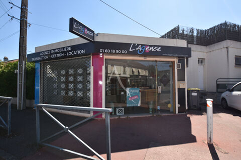 Local commercial &agrave; louer de 56 m&sup2; en centre-ville de Combs-la-Ville 1680 77380 Combs la ville