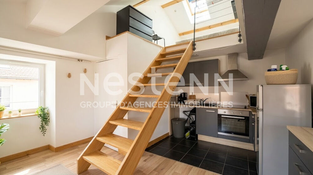 Location Appartement Studio de 24m2 meublé avec mezzanine en centre ville Yssingeaux Yssingeaux