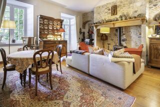 Villa � vendre 15 + pi�ces 399 m�