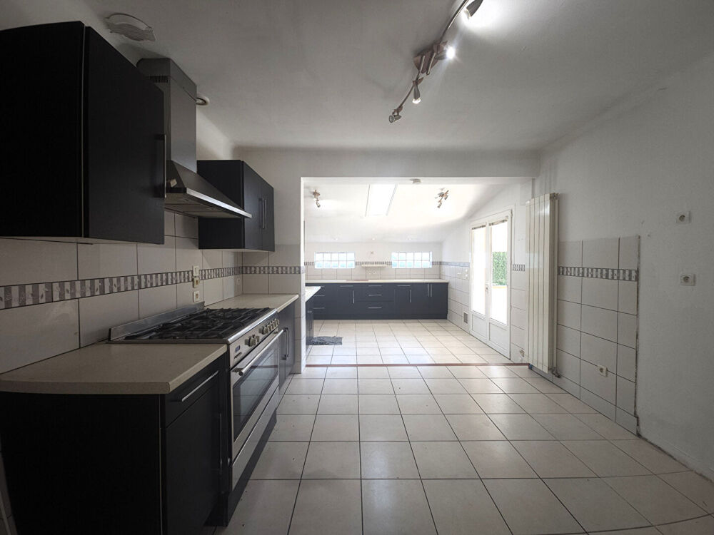 Vente Maison Colomiers - Plain-pied de 142 m², 4 chambres, terrain clos de 1 137 m² Colomiers