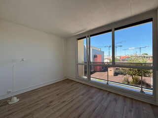  Appartement � vendre 4 pi�ces 77 m�