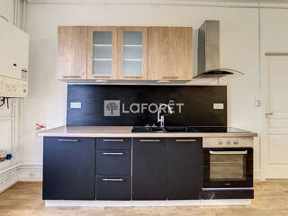  Appartement à louer 2 pièces 50 m²