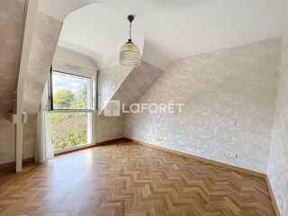  Maison � vendre 7 pi�ces 204 m�