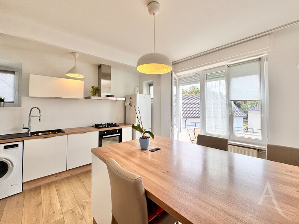 Lumineux T3 rénové et climatisé avec son balcon au coeur de Thionville
