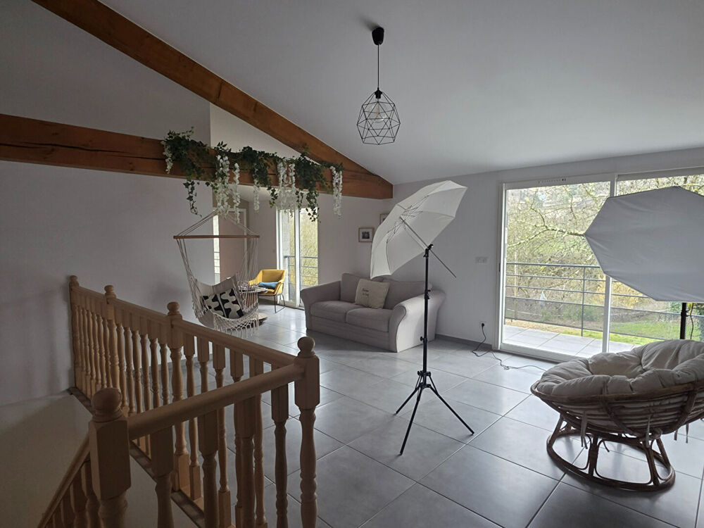 � vendre  Maison Hostun (26730)