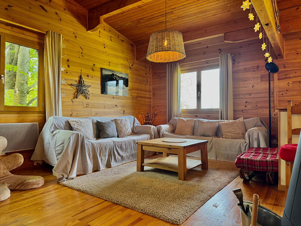 Vente Maison Chalet au Mont d'Olmes 5 pièces, 3 chambres, d'environ 110 m2 Montferrier