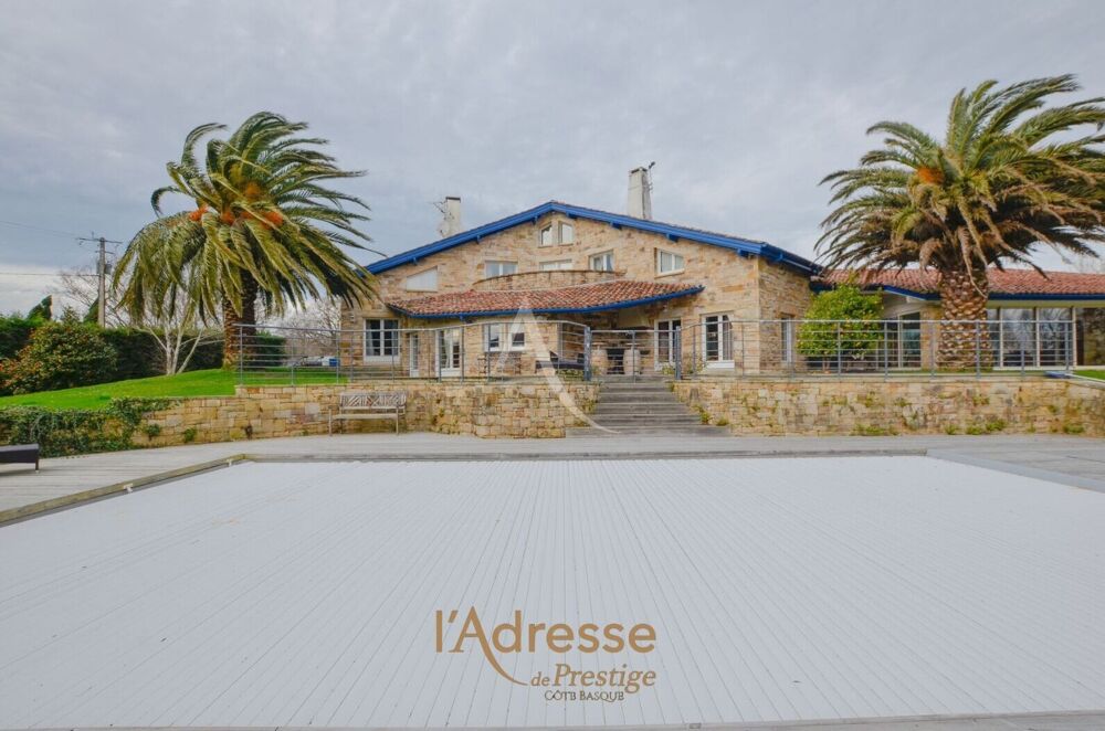 à vendre  Villa Urrugne (64122)