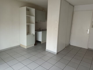  Appartement à louer 3 pièces 54 m²